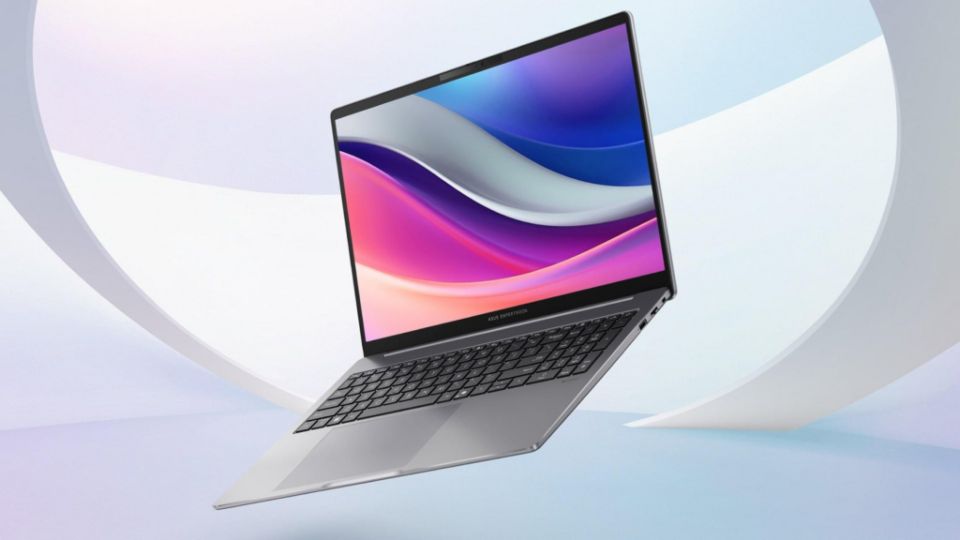  ASUS ExpertBook P3:     