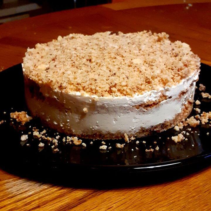 Творожный торт без выпечки с миндально?кокосовой основой