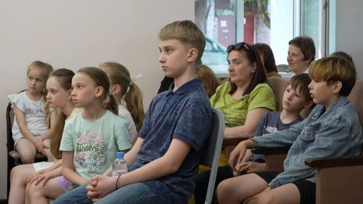 Артисты Национального филармонического оркестра России встретились с юными омскими музыкантами