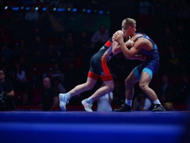 Сегодня омичи могут бесплатно посетить первый день чемпионата России по греко-римской борьбе