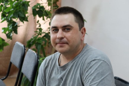 «Надо саморазвиваться, ставить перед собой цели и идти к ним»: Ветеран СВО рассказал о своем участии с региональной программе «ПРОдвижение ГЕРОЕВ»