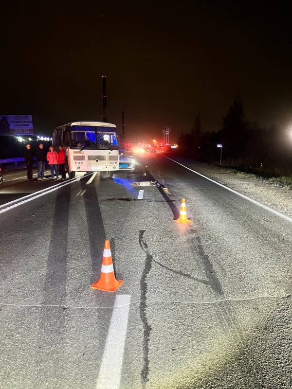   19:15       -    