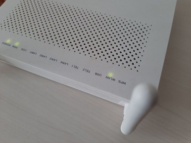  Wi-Fi   
