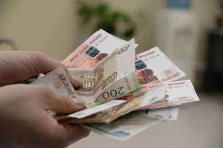   700      