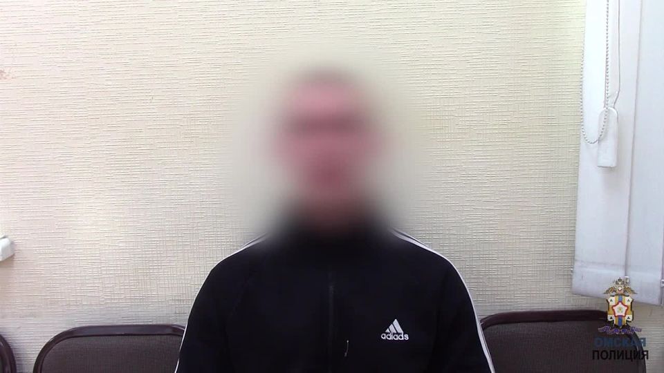 Установлена причастность юного омича к повреждению остановочного комплекса в Октябрьском круге