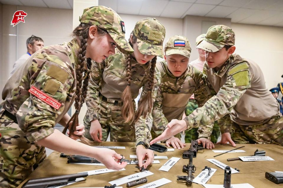 «Орлята России» из Омской области стали серебряными призерами Всероссийского турнира по военно-прикладным видам спорта!