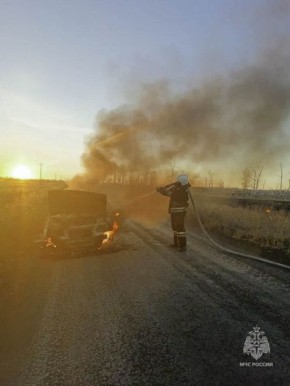 #пожарызасутки.   22 октября в 17:27 В  Москаленском районе в селе Доброе Поле горел автомобиль