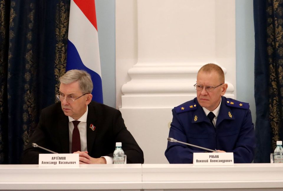 В агропромышленное производство необходимо внедрять отечественные научные разработки В агропромышленное производство необходимо внедрять отечественные научные разработки