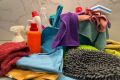 Выбрасываете ползарплаты на бытовую химию? Одна находка с кухни перевернет уборку
