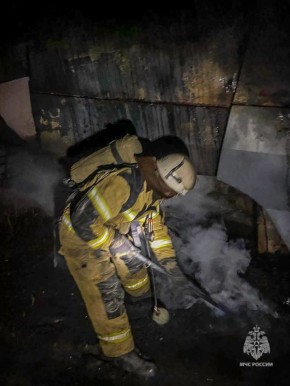 #пожарызасутки.   26 октября в 20:19 В Благовещенке в Калачинском районе горел зерноуборочный комбайн в поле