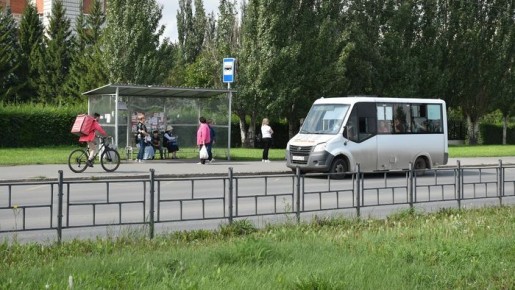 В Омске частный перевозчик решил не поднимать плату на проезд