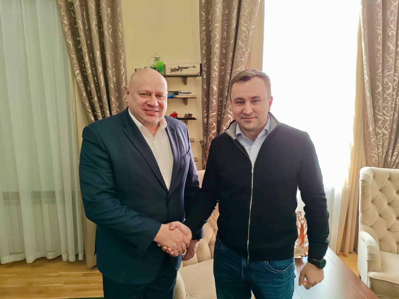 Сергей Шелест: Встретился с заместителем председателя Общественного совета при Минтрансе РФ, руководителем проектного офиса по транспорту Союза российских городов Ильей Сергеевичем Зотовым