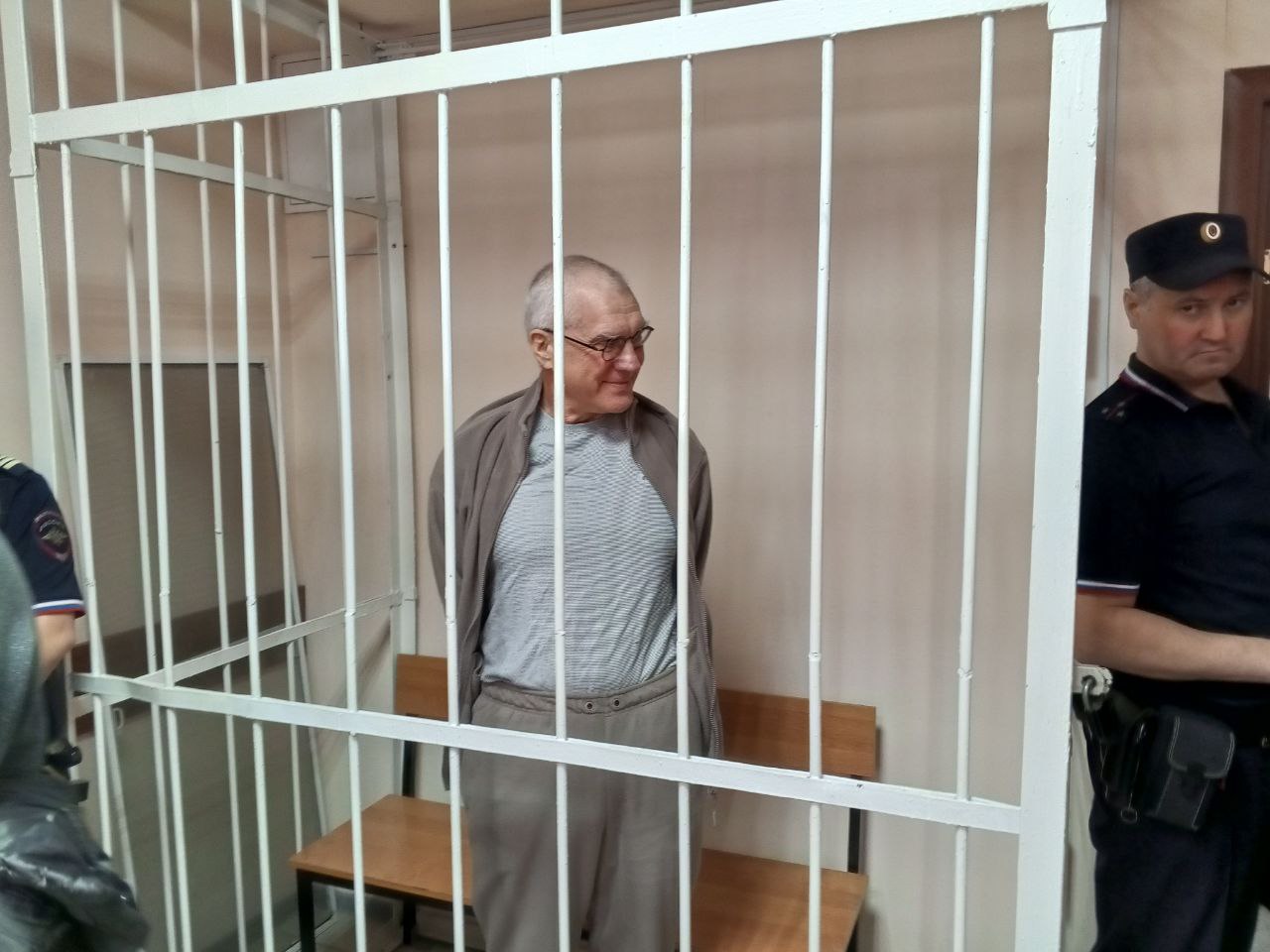Суд по делу экс-директора «Омского лекарства» Богдашина закрыли от СМИ