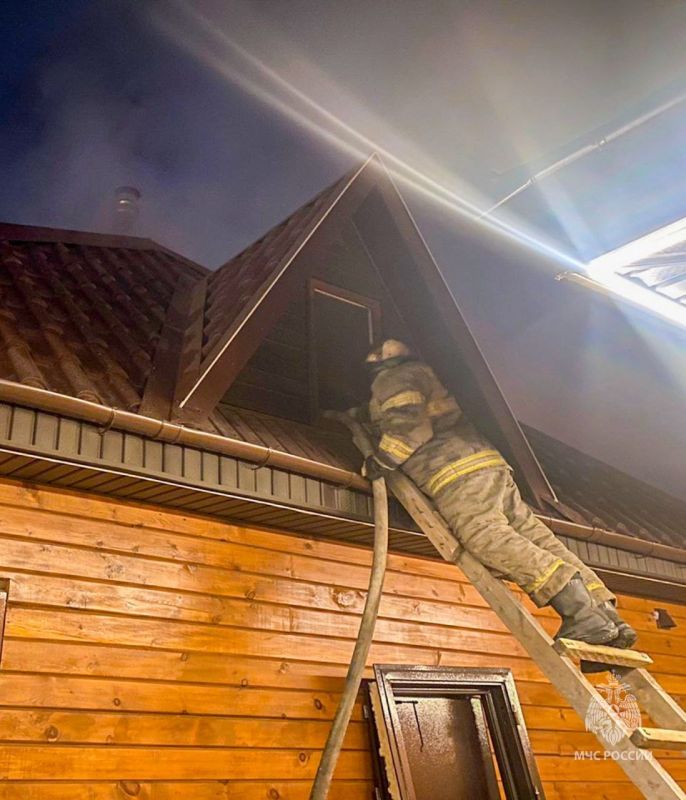 #пожарызасутки. 27 октября в 03:47 В Омске на Демьяна Бедного горела баня