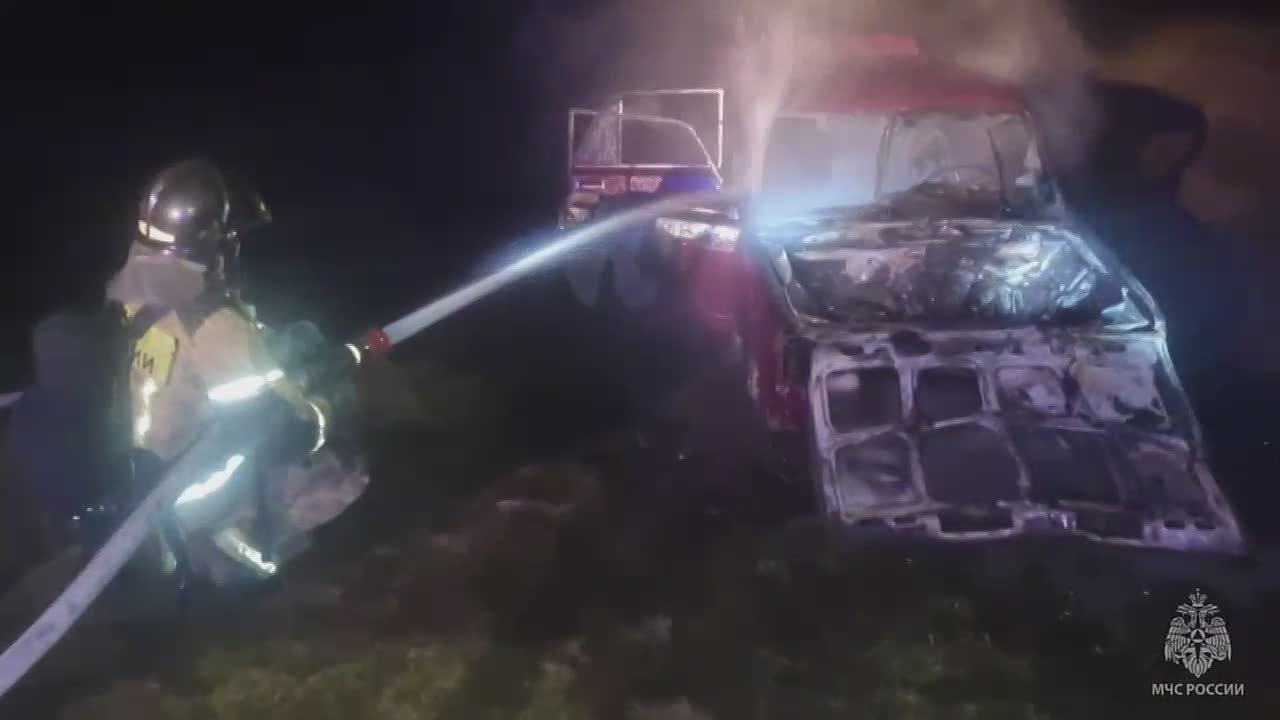 #пожарызасутки.   27 октября в 19:54 В Кормиловском районе  около села Черниговка горел автомобиль