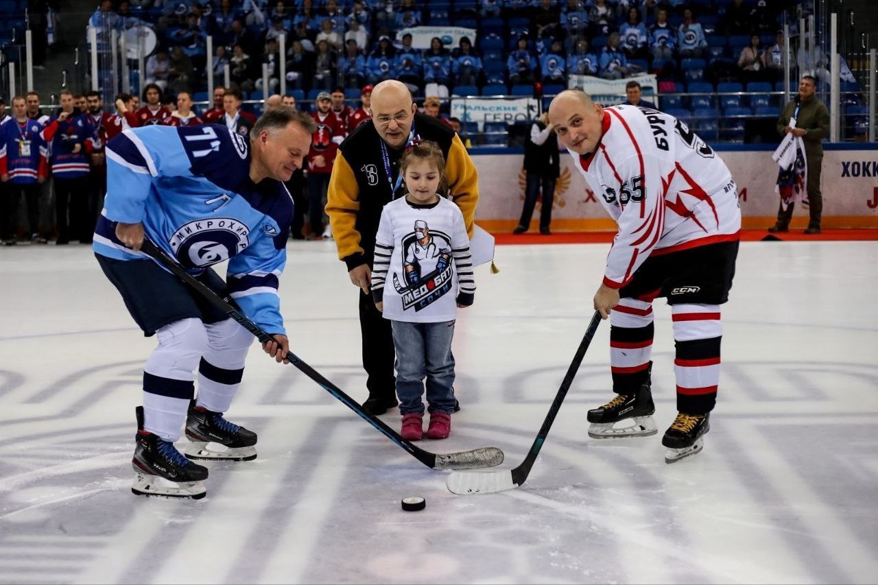 Иии... Ещё одна отличная новость пришла из мира хоккея! Иии... Ещё одна отличная новость пришла из мира хоккея!