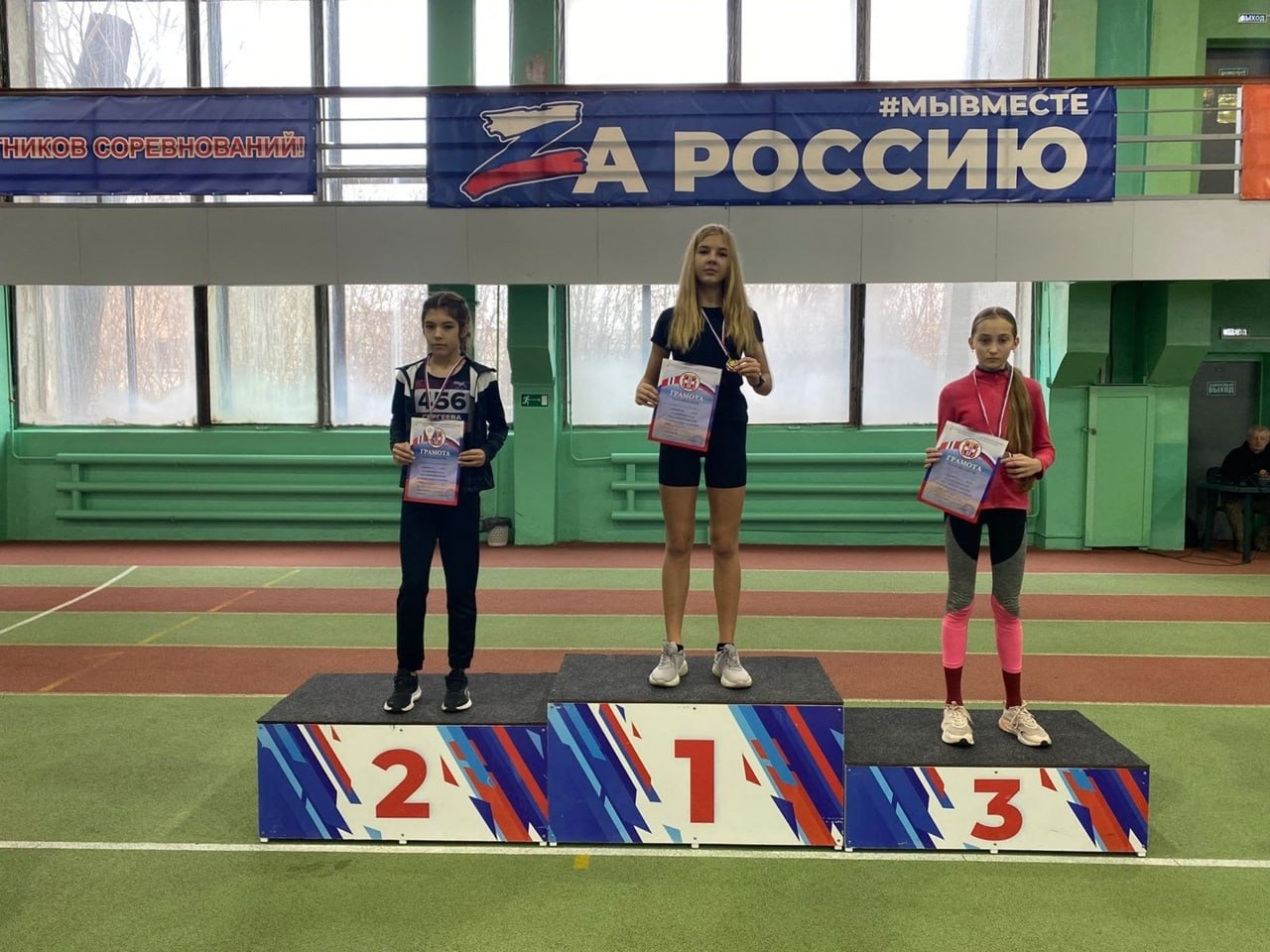 В Омске прошло первенство СШОР «Сибирский нефтяник» по легкой атлетике В Омске прошло первенство СШОР «Сибирский нефтяник» по легкой атлетике