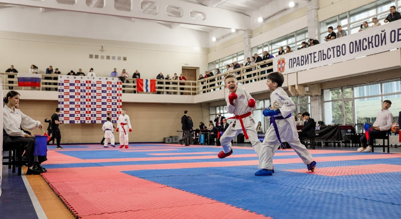 Омские каратисты разыграли медали первенства региона