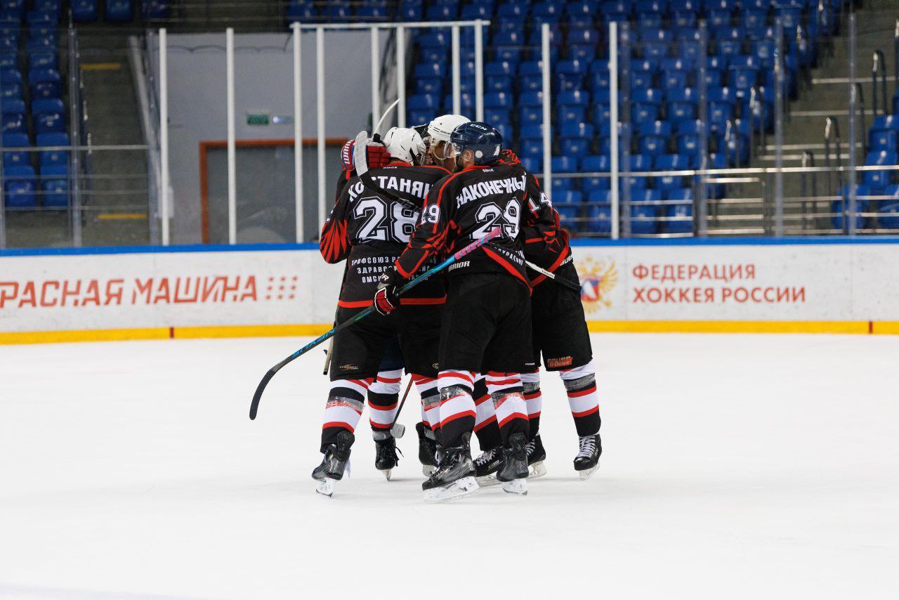 Иии... Ещё одна отличная новость пришла из мира хоккея! Иии... Ещё одна отличная новость пришла из мира хоккея!