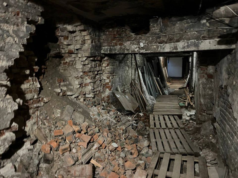 Вступило в законную силу решение суда об обязании органов власти восстановить подземную галерею в здании музея им. М.А. Врубеля