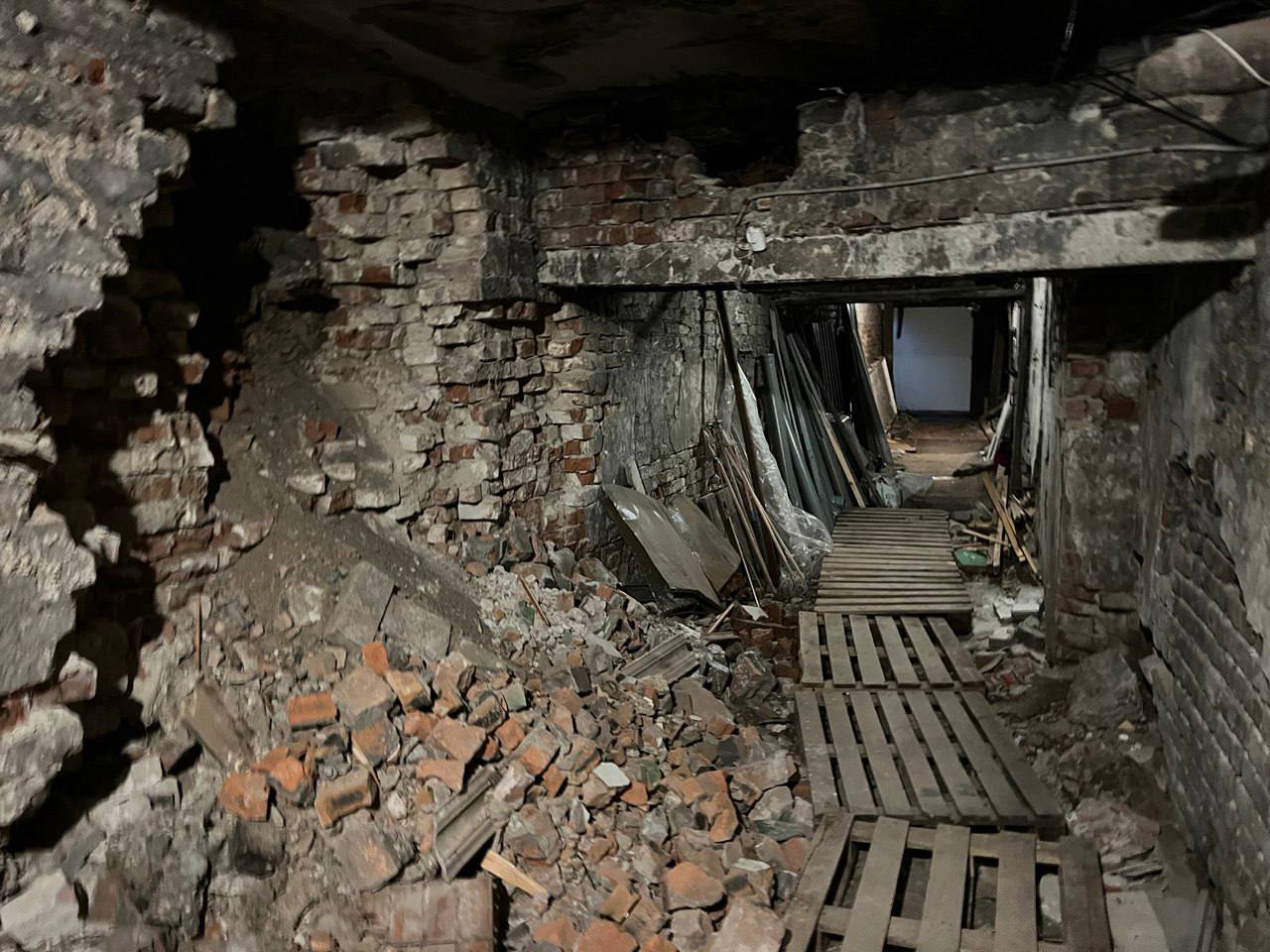 Вступило в законную силу решение суда об обязании органов власти восстановить подземную галерею в здании музея им. М.А. Врубеля