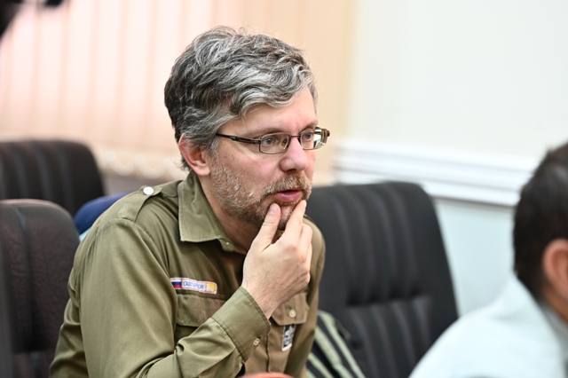 Представители омской полиции, Прокуратуры и Следственного комитета поделились актуальной информацией о современных угрозах в сфере кибербезопасности Представители омской полиции, Прокуратуры и Следственного комитета поделились актуальной информацией о современных угрозах в сфере кибербезопасности