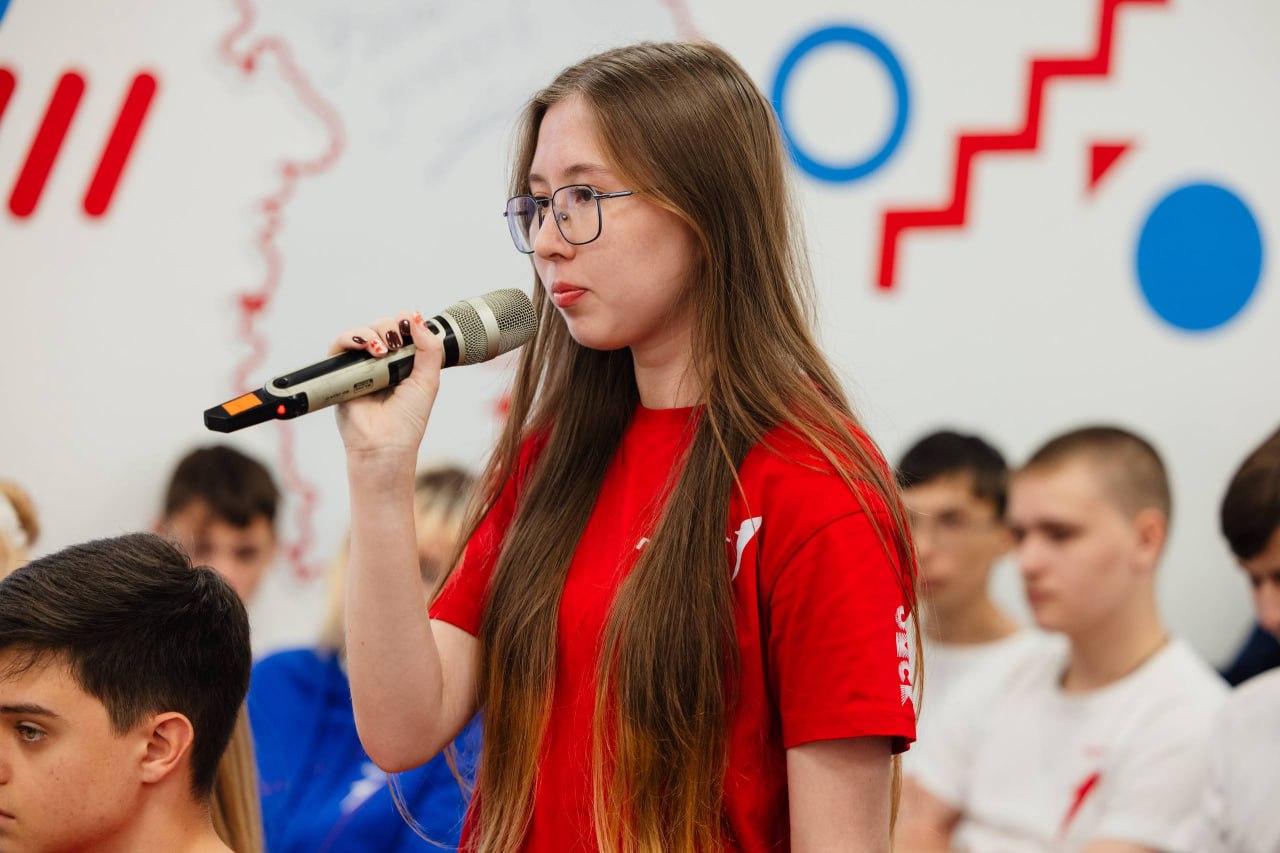 Участники проекта «ПРОдвижение ГЕРОЕВ» вдохновили омскую молодежь Участники проекта «ПРОдвижение ГЕРОЕВ» вдохновили омскую молодежь