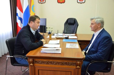 Виталий Хоценко провел рабочую встречу с главой Калачинского района