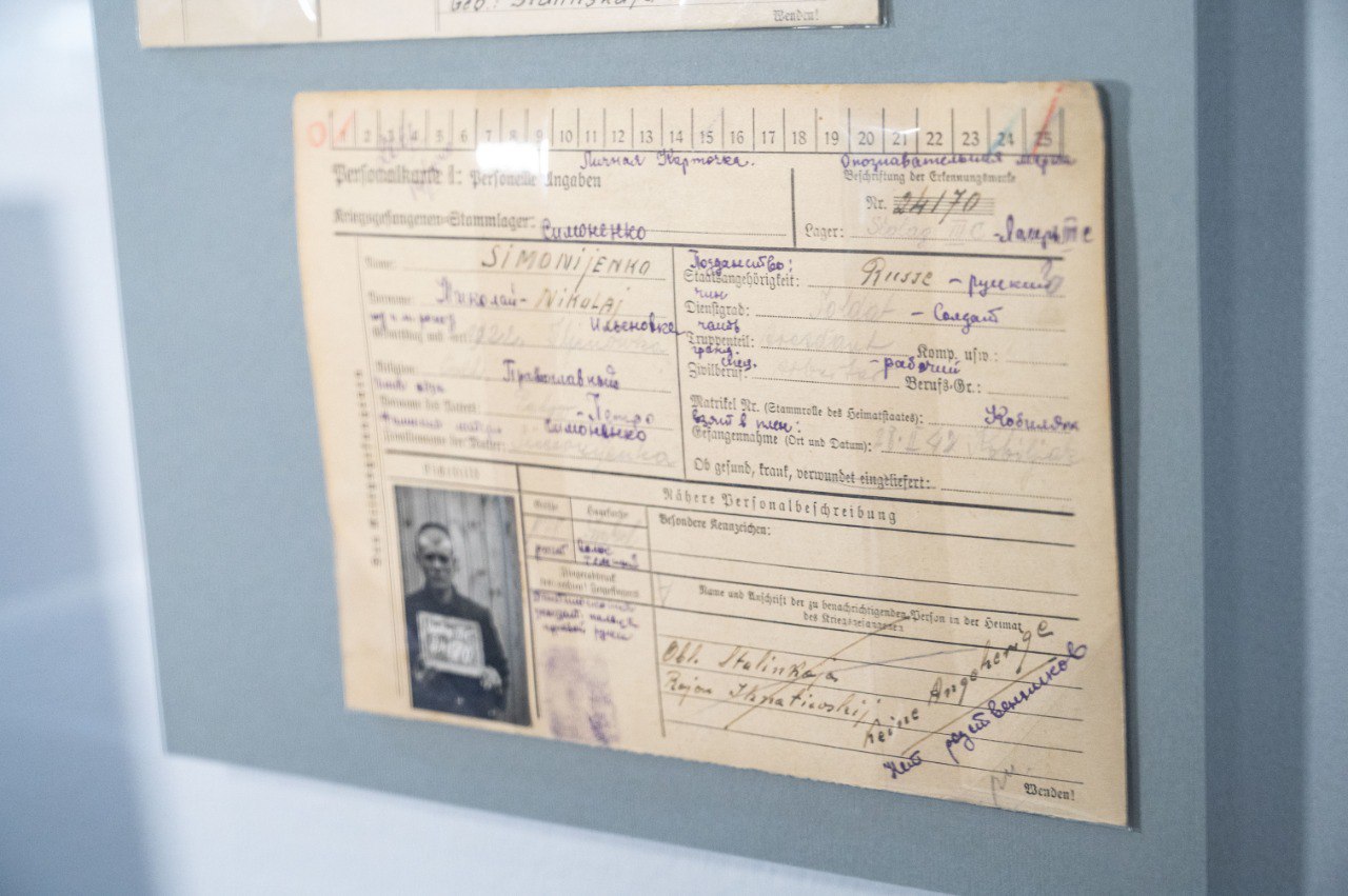 В Омске открылась выставка с подлинными экспонатами из концлагерей В Омске открылась выставка с подлинными экспонатами из концлагерей