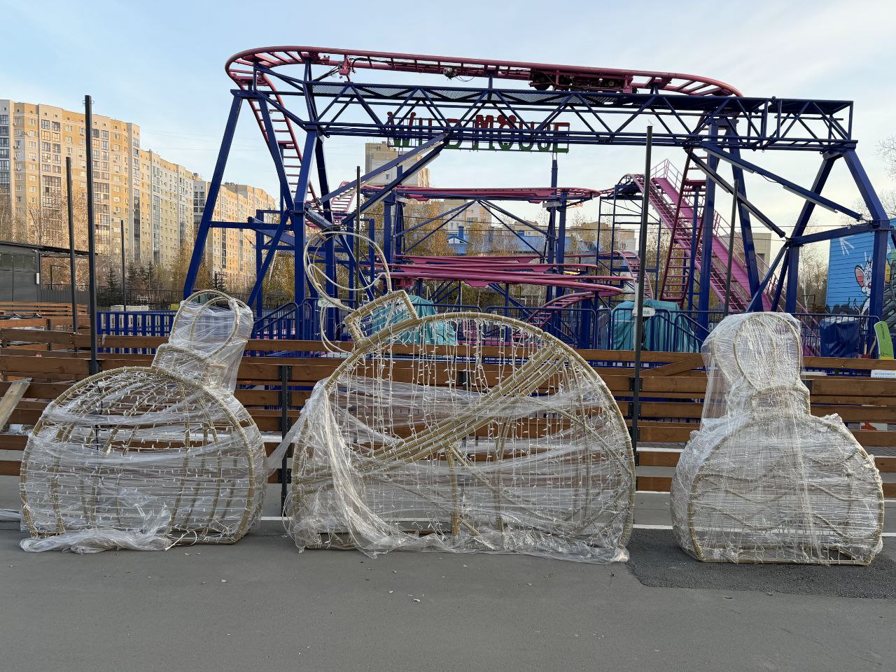 На Зеленом острове установили новогоднюю елку! На Зеленом острове установили новогоднюю елку!