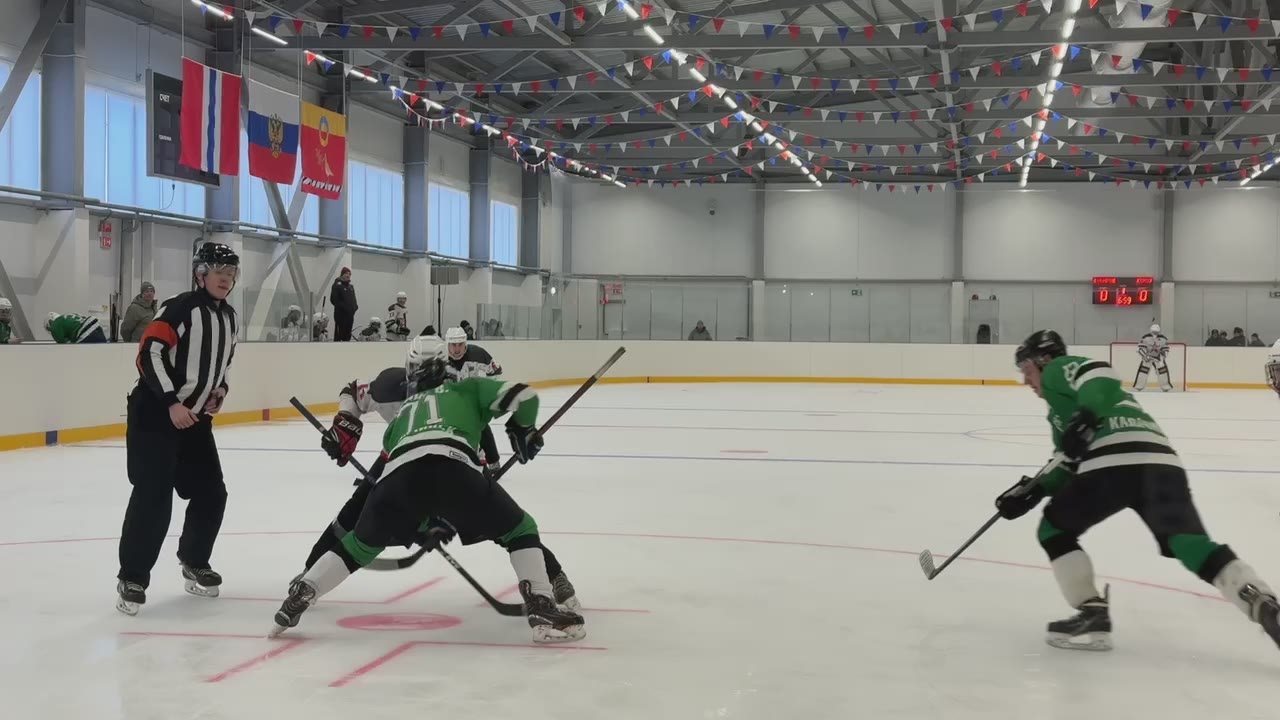 Смотрим, как прошло открытие ледового дворца «Сибиряк» в Калачинске