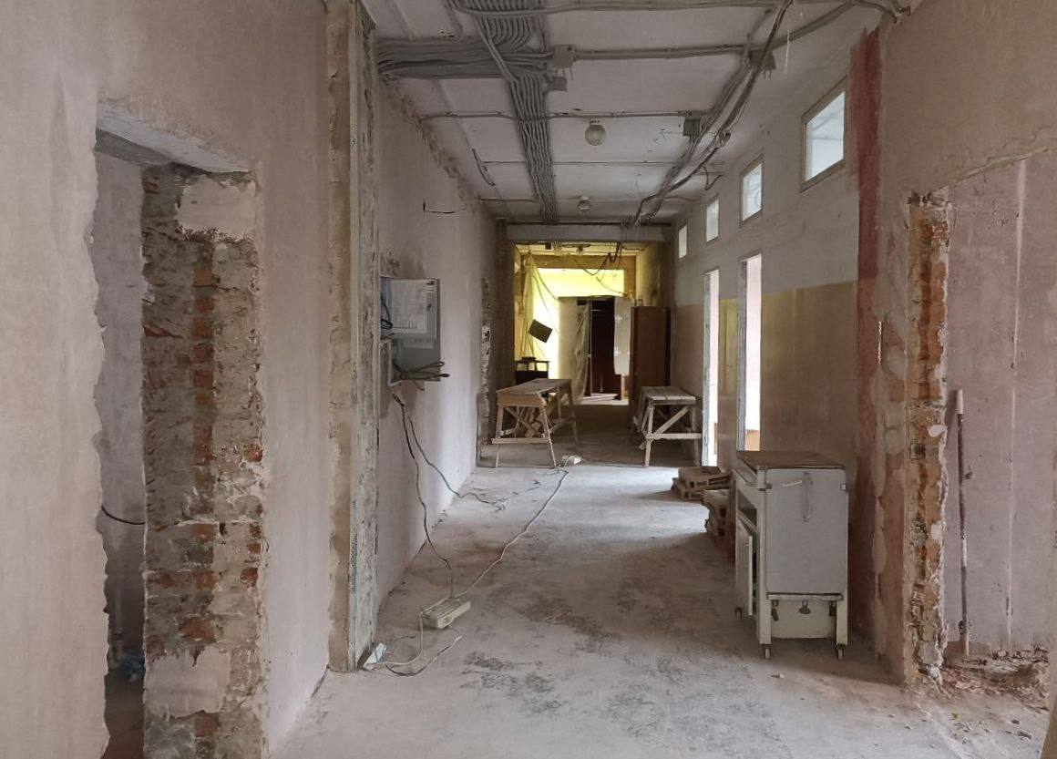 В Омске идет обновление поликлиник В Омске идет обновление поликлиник