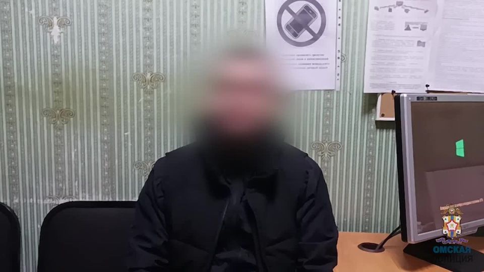 Полицейскими установлен мужчина, повредивший автомобиль на улице Красный путь