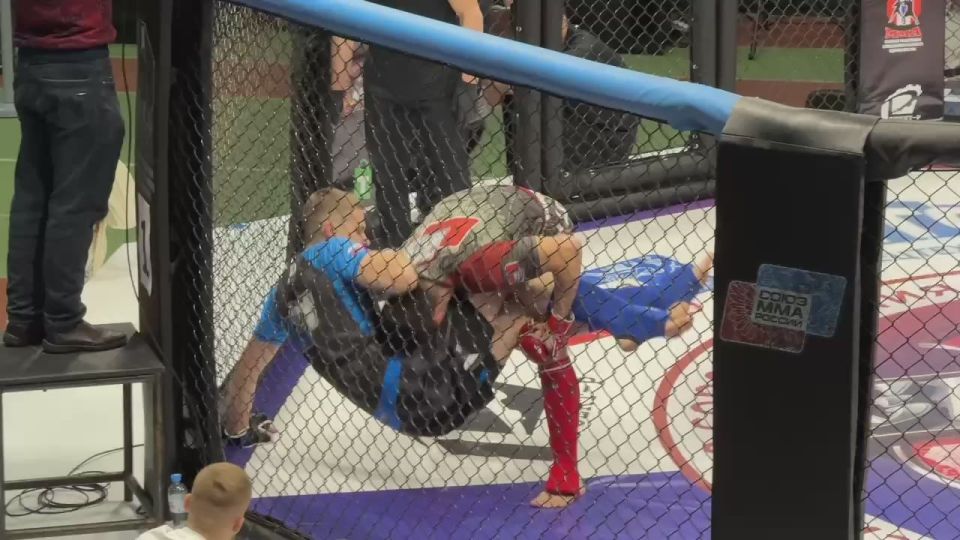 Омская область вновь стала центром притяжения для сильнейших бойцов ММА со всей страны!