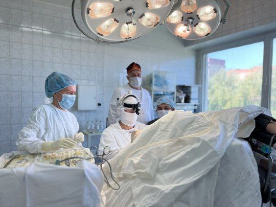 В ГКБ №1 им. Кабанова А.Н. закуплены новые инструменты для высокотехнологичных малоинвазивных операций на позвоночнике