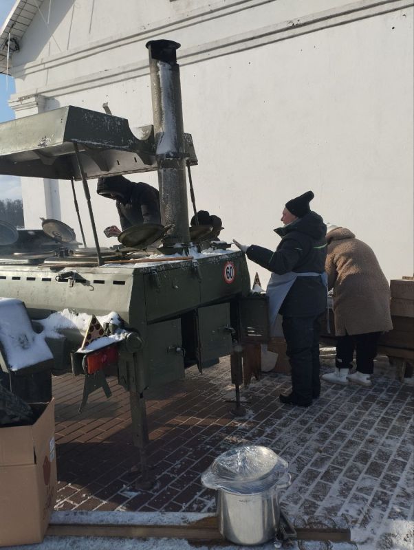 В Омской крепости кипят последние приготовления к главному гастрономическому событию осени! Сегодня здесь развернется Всероссийский фестиваль русской кухни В Омской крепости кипят последние приготовления к главному гастрономическому событию осени! Сегодня здесь развернется Всероссийский фестиваль русской кухни