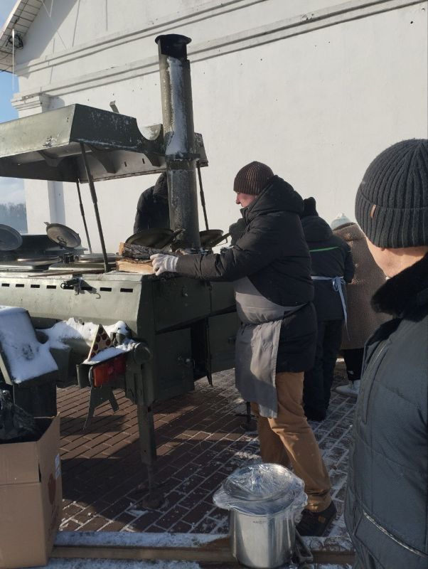 В Омской крепости кипят последние приготовления к главному гастрономическому событию осени! Сегодня здесь развернется Всероссийский фестиваль русской кухни В Омской крепости кипят последние приготовления к главному гастрономическому событию осени! Сегодня здесь развернется Всероссийский фестиваль русской кухни