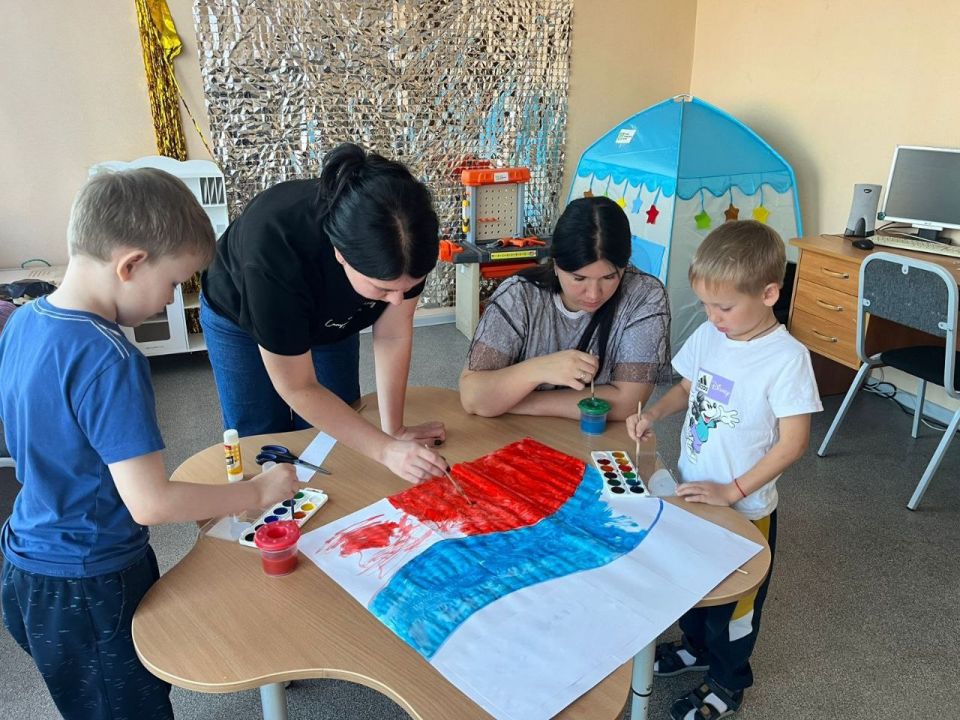 Патриотические акции, гастрономические мастер-классы и исторические викторины Патриотические акции, гастрономические мастер-классы и исторические викторины