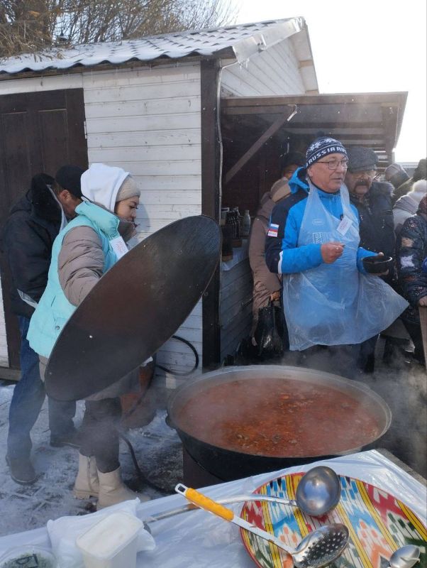 Полторы тысячи порций гостеприимства Полторы тысячи порций гостеприимства