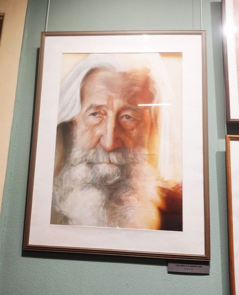 В музее «Либеров-центр» открылась XIII межрегиональная выставка-конкурс «Молодые пастелисты Сибири» В музее «Либеров-центр» открылась XIII межрегиональная выставка-конкурс «Молодые пастелисты Сибири»