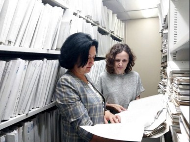 Жители Омской области в 2025 году оформили более 2000 архивных копий и справок БТИ по льготе