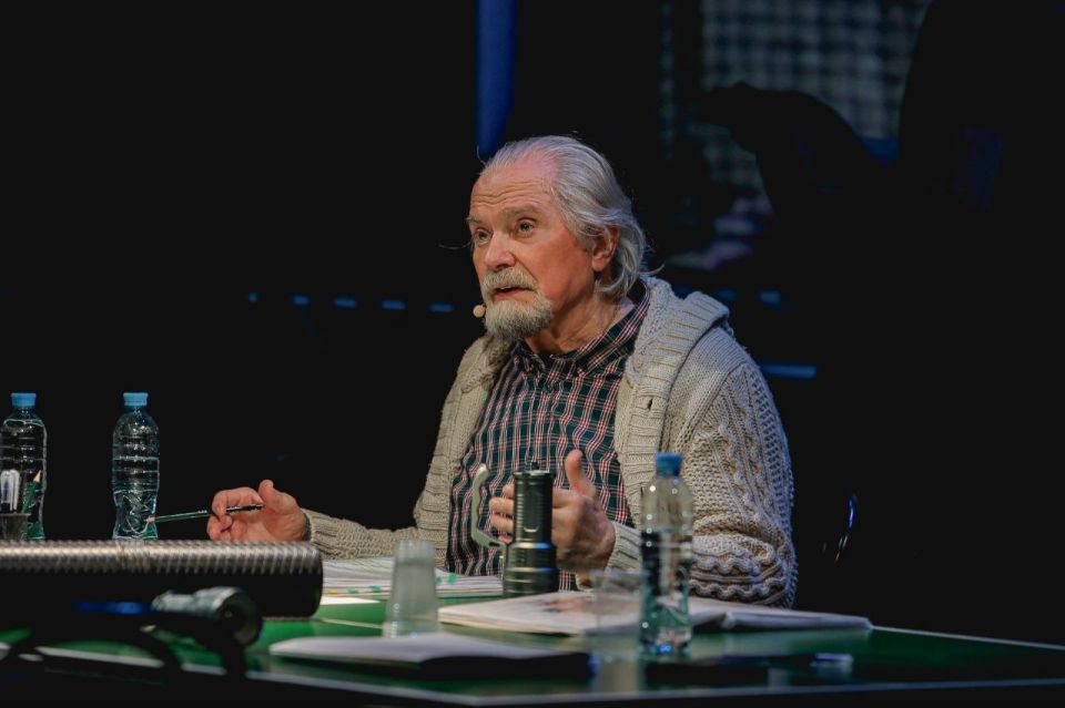 11  12   19.00        12