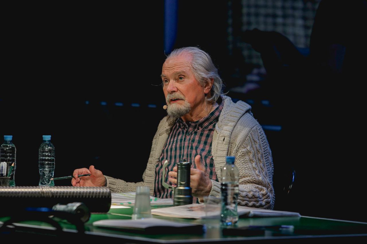 11 и 12 ноября в 19.00 на сцене Музыкального театра покажут легендарный спектакль «12»