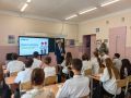 Омские школьники приняли участие в открытом Уроке цифры на тему «Видеоплатформы», который прошел в школе №60
