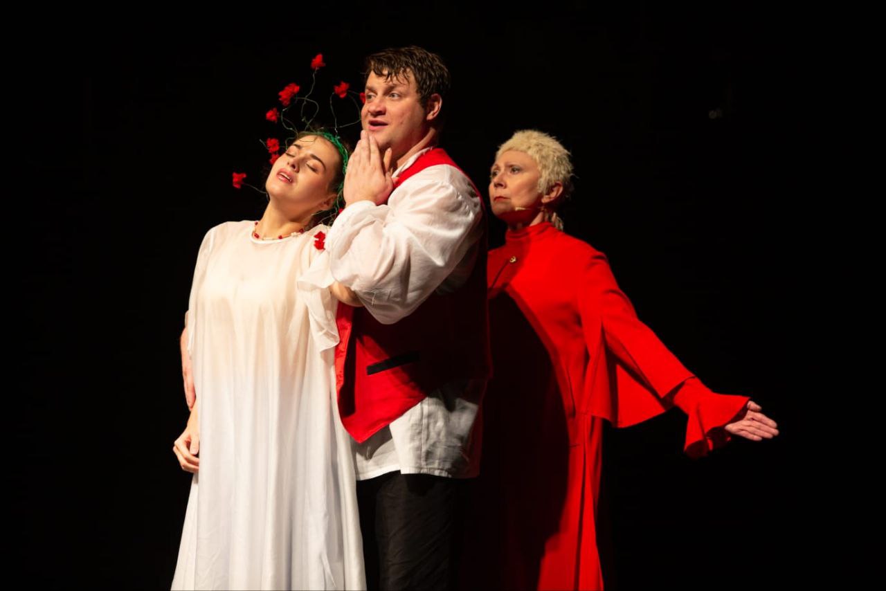 Омск - город театров, музеев, культурных объединений, музыки и живописи