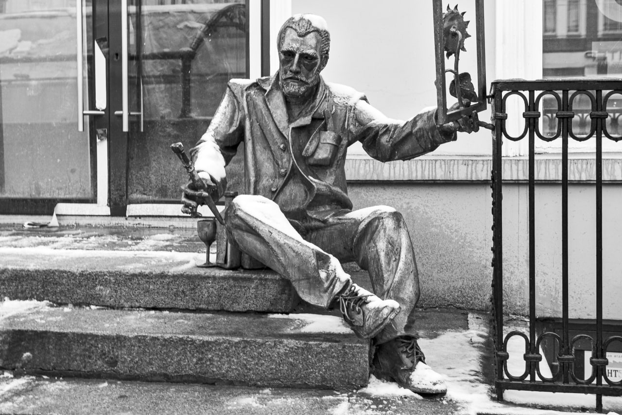 Черно-белый ноябрь — в объективе омского врача скорой помощи Черно-белый ноябрь — в объективе омского врача скорой помощи