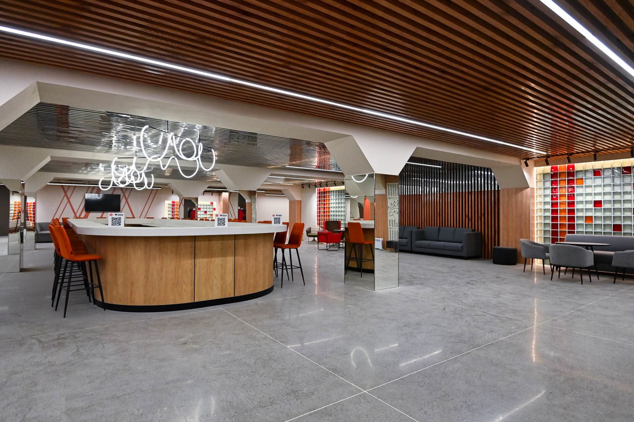 Узнали, как в омском СКК имени Блинова продвигается капремонт Узнали, как в омском СКК имени Блинова продвигается капремонт