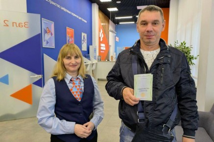 Более 900 жителей Омской области в этом году приступили к обучению по нацпроекту «Кадры», 400 из них успешно завершили обучение и получили профессию