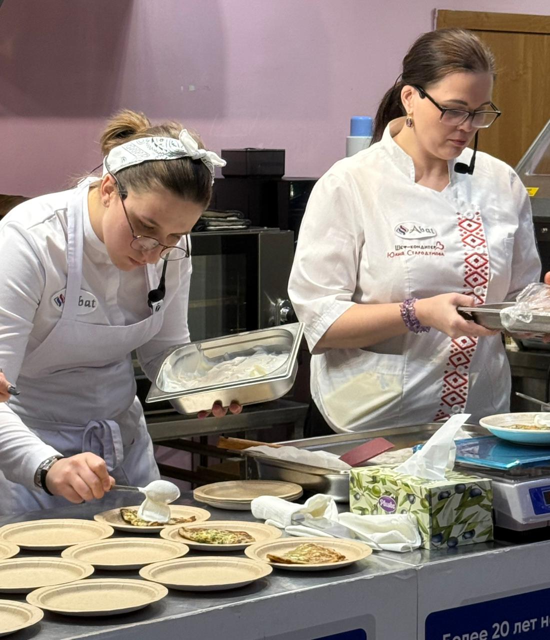 В Омске прошел гастрономический мастер-класс «Русский вкус – наше все!» в рамках Всероссийского фестиваля русской кухни В Омске прошел гастрономический мастер-класс «Русский вкус – наше все!» в рамках Всероссийского фестиваля русской кухни