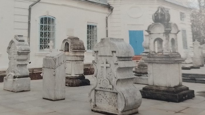 В Омске считают могилы и хотят их оцифровать